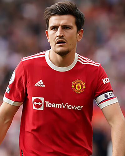 christvgh5's tweet photo. Itโs actually hilarious seeing Man U fans call Maguire a legend now. Man went from meme to Messiah real quick. Football fandom is wild!๐๐คฃ
#MUFC #Maguire #FootballTwitter #PremierLeague #banters https://t.co/PQNSoQqvT6