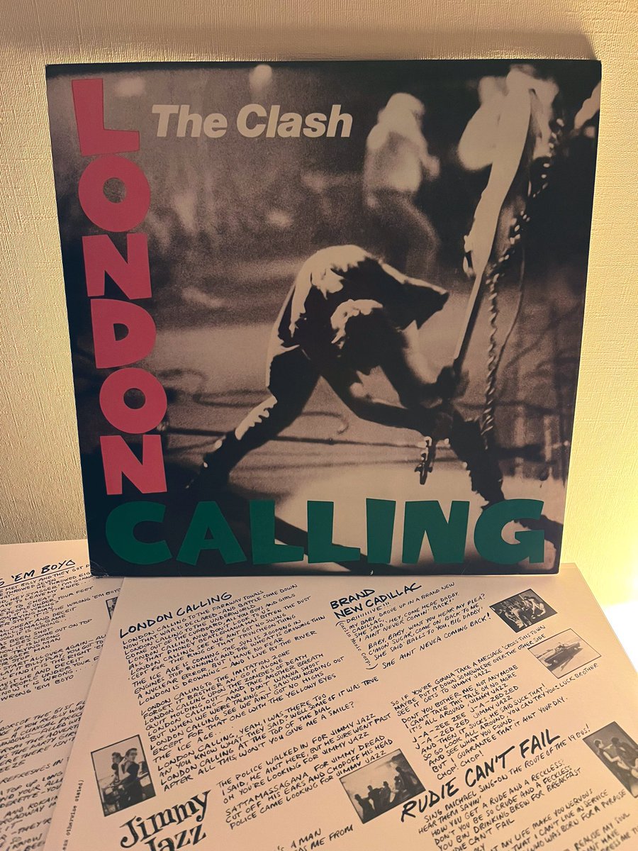 SoundCraftLab's tweet image. London Calling @TheClash 🎶⚡️#SoundCraftLab #SCL