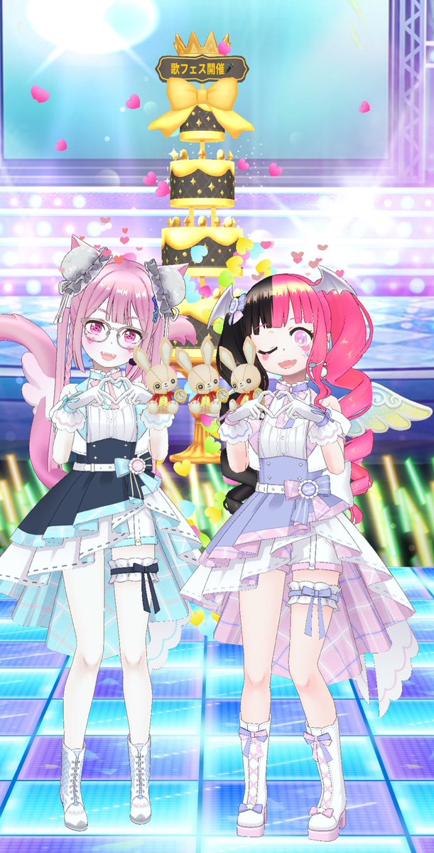 あむちゃん。💄💕の歌フェス
参戦してきました✨

たくさんの弾幕が本当にきれいで
プレゼントが可愛くて
みんなの想いがいっぱいの幸せな時間でした❤️

サプライズまでしていただき
応援しに来たのにすごく元気もらえました！

今日の歌フェスまだまだ楽しみましょう( 🤟 °꒳​°  )🤟ふぅー!!!