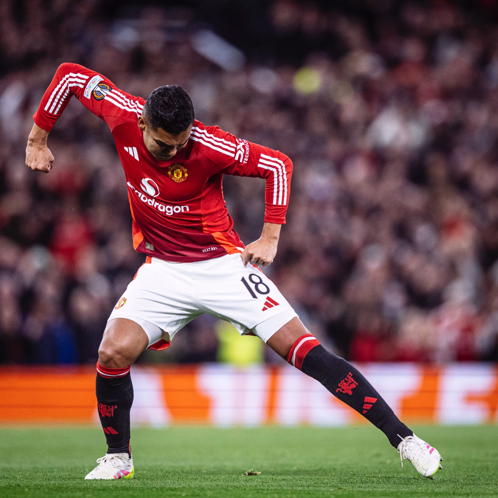 كاسيميرو. (إكس)