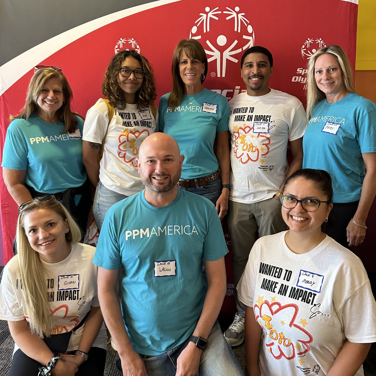 JacksonNational's tweet photo. April is National Volunteer Month, and we’re giving a big THANK YOU to our associates! 🙌❤️⭐
Thank you for showing up with compassion, dedication, and big smiles. A look back at some of our favorite 📸 from our corporate philanthropy events!
#JacksonInAction #WeAreJackson https://t.co/5KdD4106KL