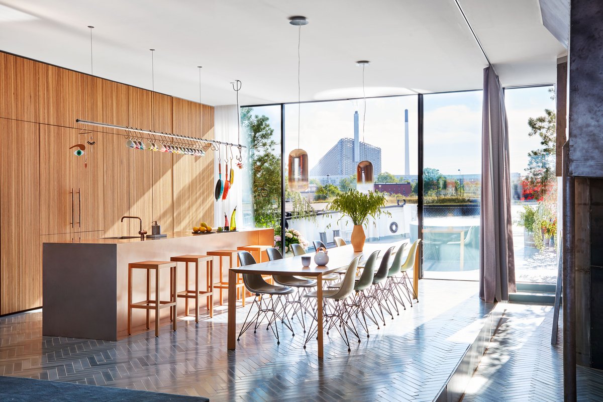 BIG_Architects's tweet photo. Longer days and warmer weather have us dreaming of life aboard Bukken Bruse, a decommissioned ferryboat transformed into a vibrant 126-ft-long floating family home ⛴️

📸 Thomas Loof and Pernille Loof

#BukkenBruse #BjarkeIngelsGroup #AdaptiveReuse #Interiors #InteriorDesign https://t.co/33fUrfZ0ee