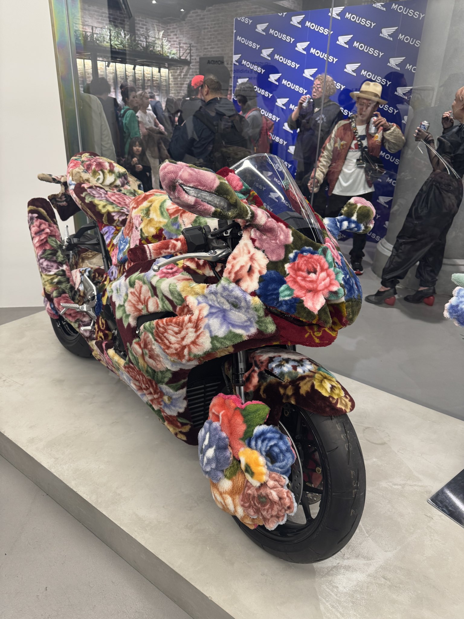 モーターサイクリスト(2025年5月号「バイク旅の逸品」発売中 モーターサイクリスト(2025年5月号「バイク旅の逸品」発売中