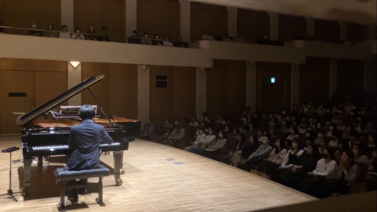 kazuopiano's tweet photo. ゼルダの伝説ブレスオブザワイルドピアノコンサート、無事終演しました！！(OvO)
間違いなく今までで最高のコンサートになりました！
ご来場くださった皆様、スタッフの皆様、共演してくださったござさん、そして何よりクラファンに参加してくださった皆様、本当にありがとうございました！！ https://t.co/3oep3TWEQv