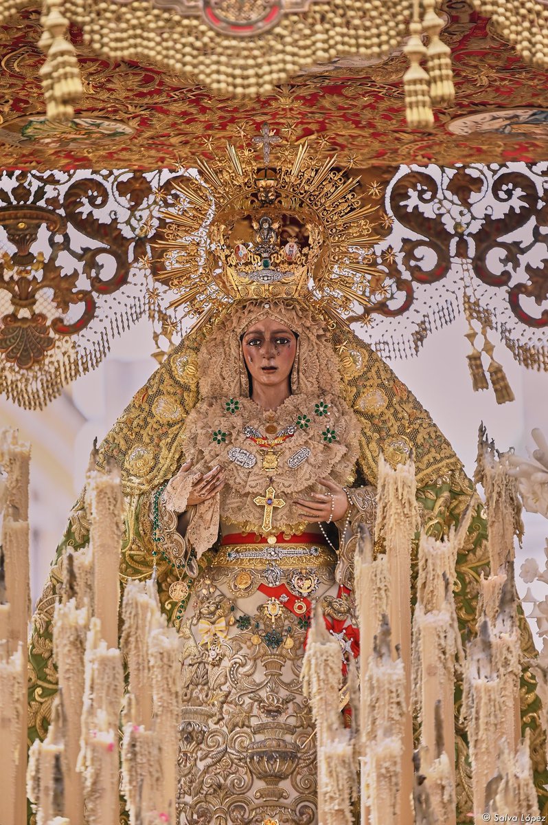 SalvaLpezMedina's tweet photo. La mañana en la calle Feria.

📸 @SalvaLpezMedina 

#SSantaSevilla25 https://t.co/0HRdewp3br