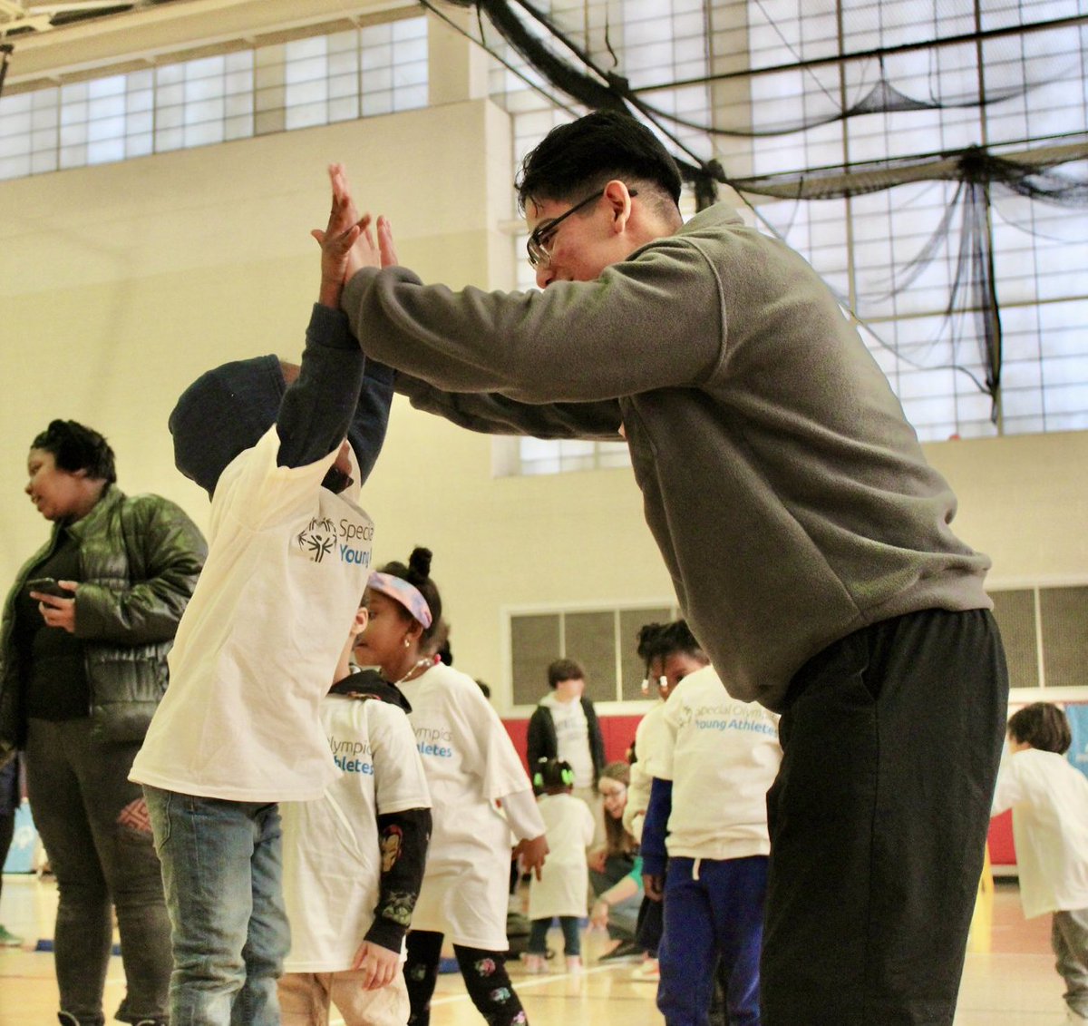 👋Happy National High-Five Day! 

Join the Special Olympics High-Five Challenge today! Share a video or photos giving a high-five to spread positivity and support for inclusion. Tag us and challenge your friends to keep the high-fives going!