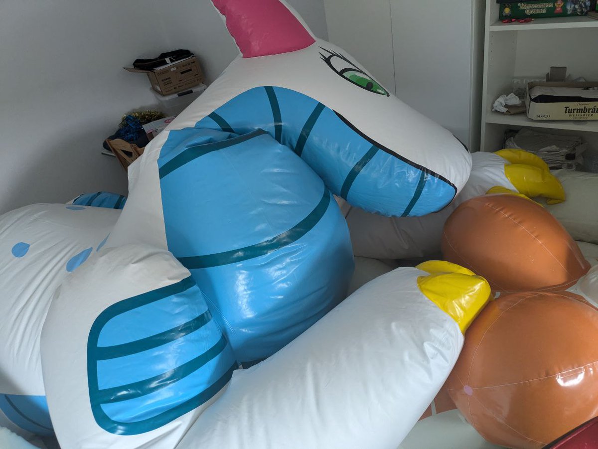 having soft Ayru and my Eevela in the living room #pooltoy #inflatable #ayru #AyruAllDay #pooltoys #inflatables