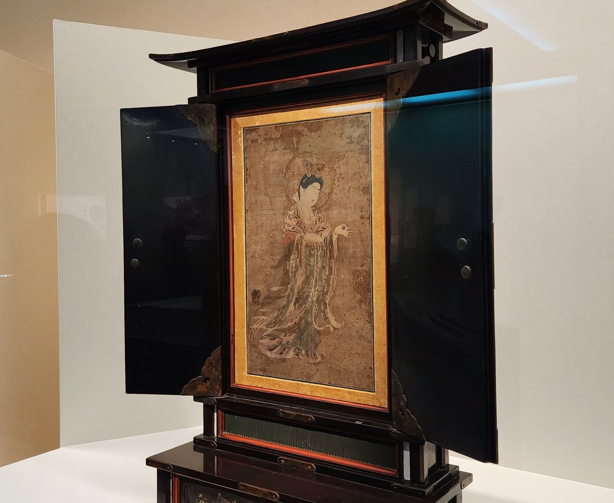 薬師寺所蔵 国宝 吉祥天像 複製品 レプリカ 掛軸 美品 超国宝にも出展 画像としてはおなじみの国宝「吉祥天像」（奈良時代、薬師寺蔵）はこの