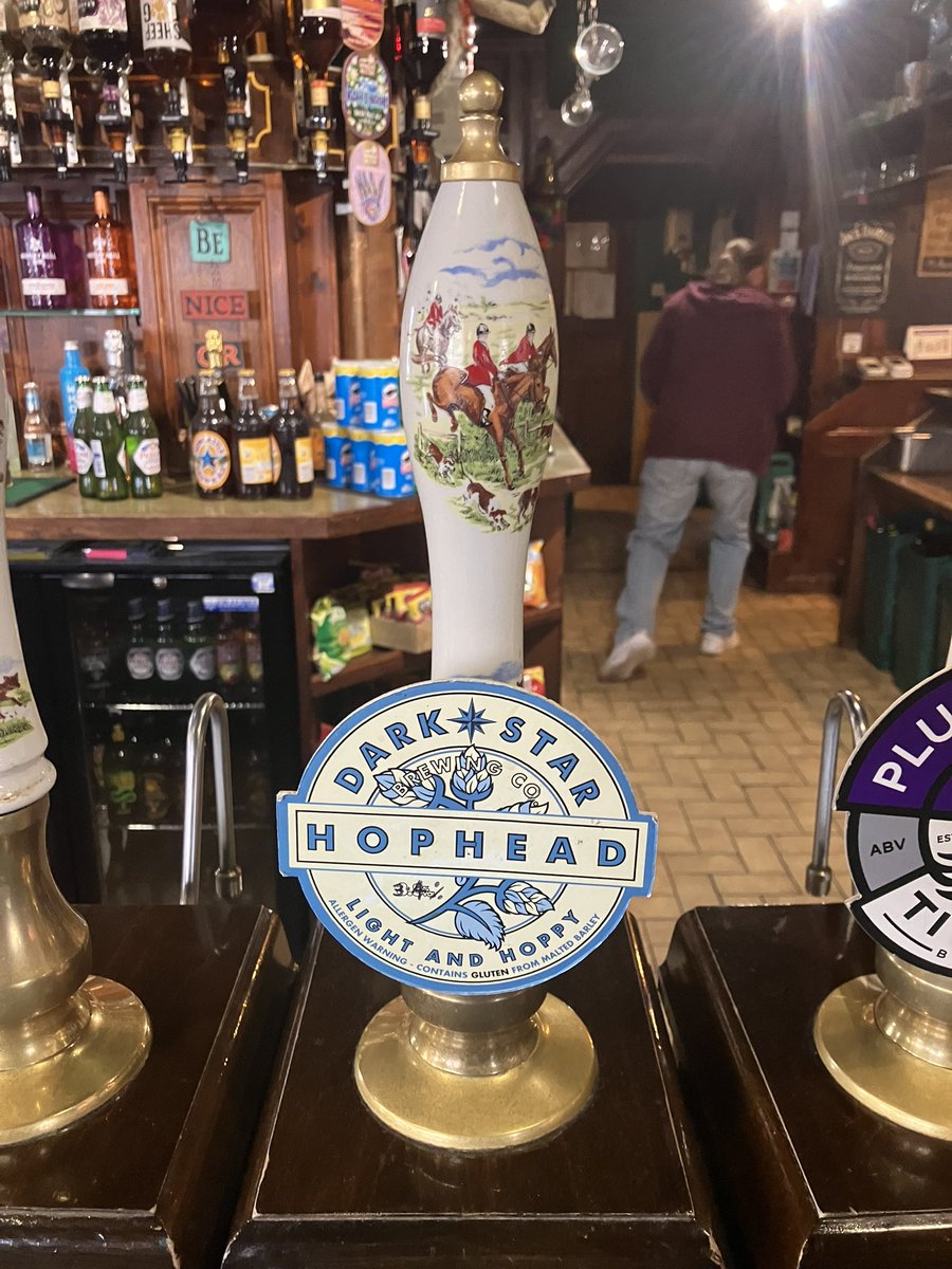 VinLK3's tweet image. After consultation with the book we decided on Mr Bumble on route to todays #groundhop and Billy bonus @alex_elkay21 got 1st round in!! #NewPub #MrBumble