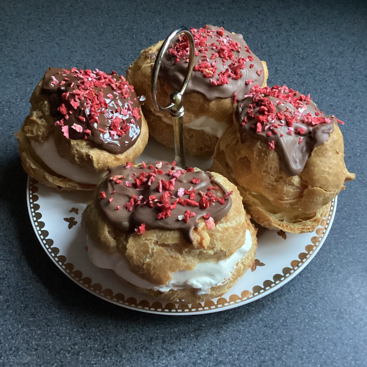 Lovely catch up  over dinner with my lovely friend Helen today ❤️she treated me and I treated her 🥰🥰🥰