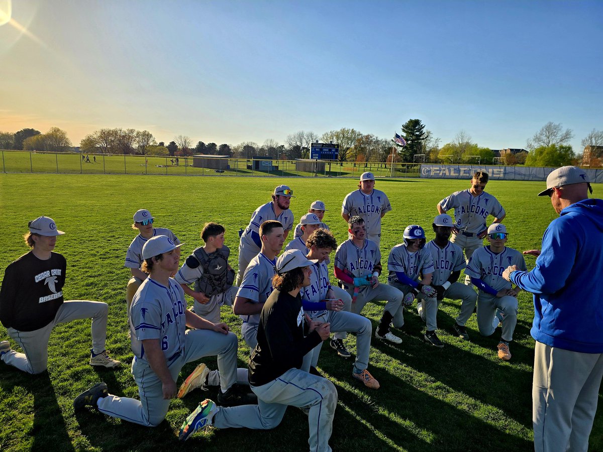 Cardiac kids back in action last night keeping the falcon faithful on the edge of their seats. Walk off win. 4th come from behind victory this season 🙌

Cedar Crest - 4
Daniel Boone - 3