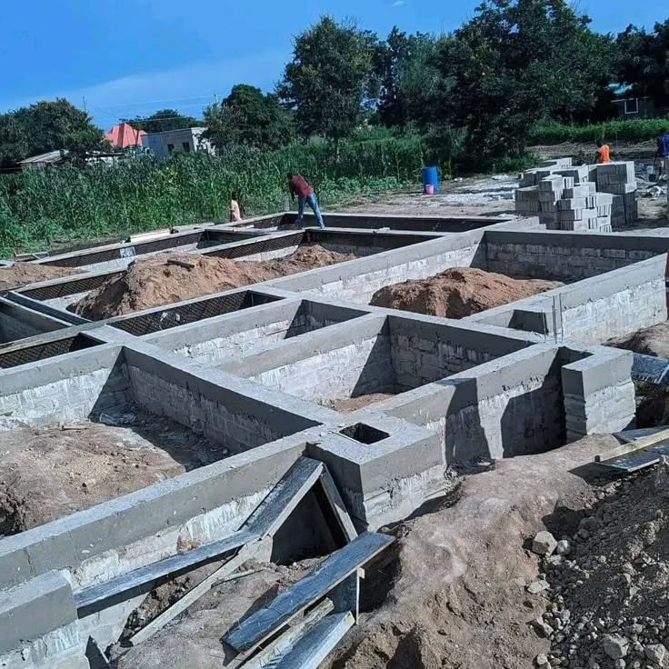 Apostlebriank's tweet photo. I see you laying foundation of your own house. https://t.co/5U8QlTIniF