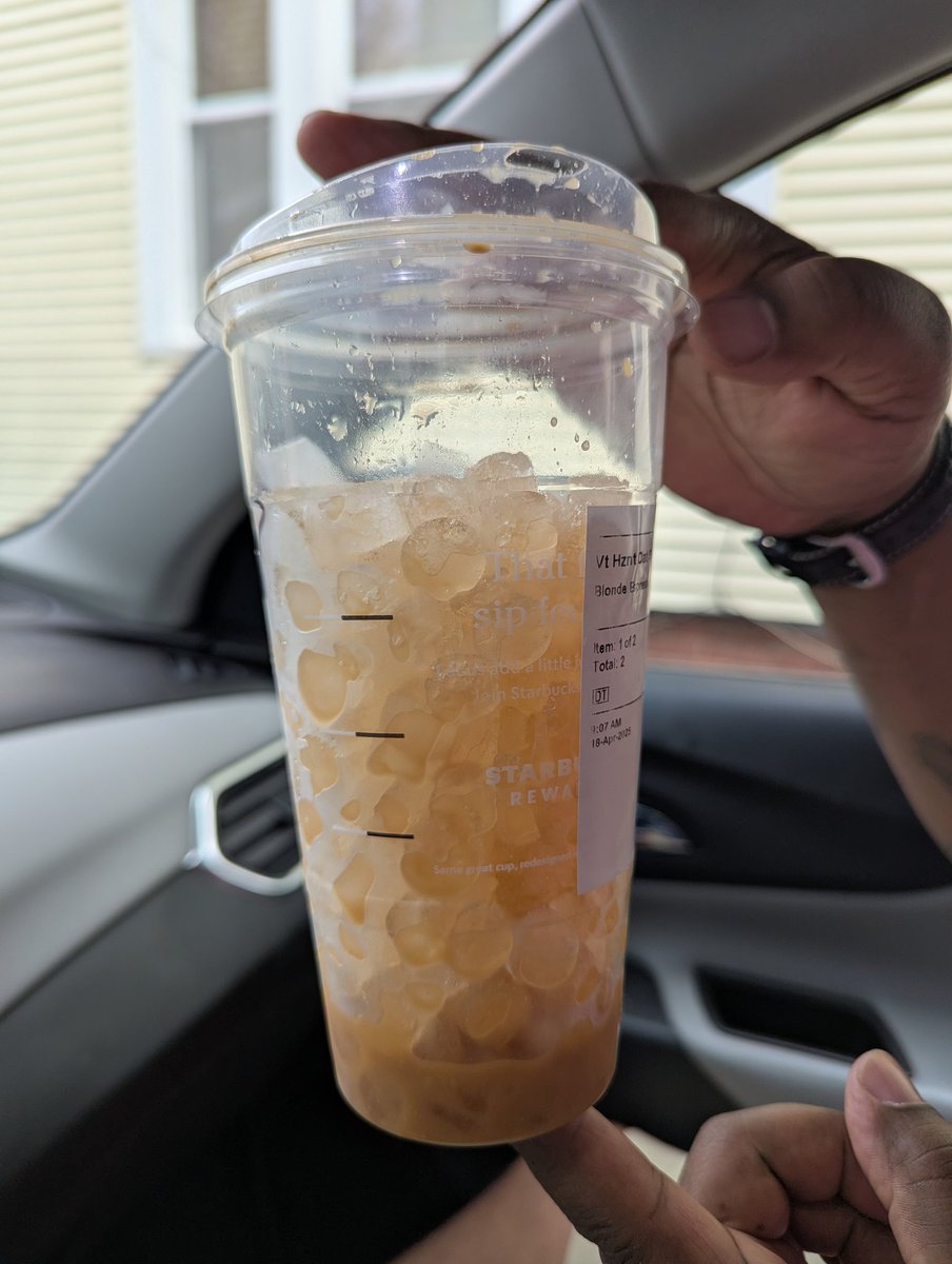 JulieToes's tweet photo. Hey @Starbucks, can I get some coffee to go with my ice? https://t.co/ODgeknrPK0