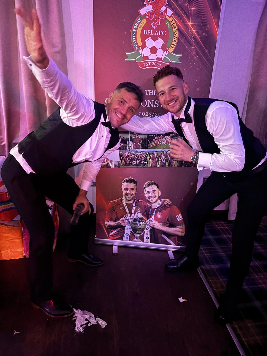 AlexGammond (@alexgamms) on Twitter photo Created the best moments I’ve ever had had, simply the greatest of all time. Walked in together , rest is history . Thank you 🐐 <a href="/LukeyBowen/">Luke Bowen</a> Created the best moments I’ve ever had had, simply the greatest of all time. Walked in together , rest is history . Thank you 🐐 <a href="/LukeyBowen/">Luke Bowen</a>