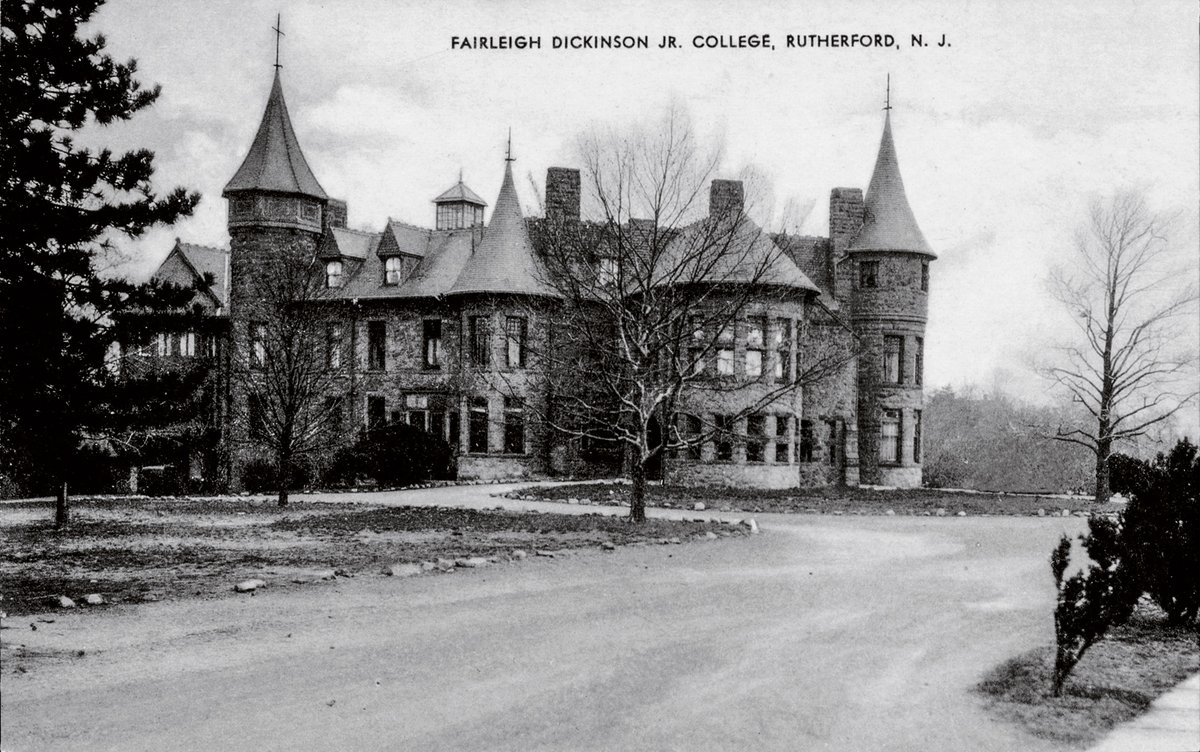 FDUWhatsNew's tweet photo. Greetings from FDU! Peep the vintage vibes in this FDU postcard collection. #FDUWhatsOld 📬
Learn more in #FDUMagazine here: https://t.co/mK6iG32RhQ
#myfdu #fairleighdickinsonuniversity #flashback #throwback #snailmail #postcardcollection #postcards https://t.co/kfZTkhnlJD