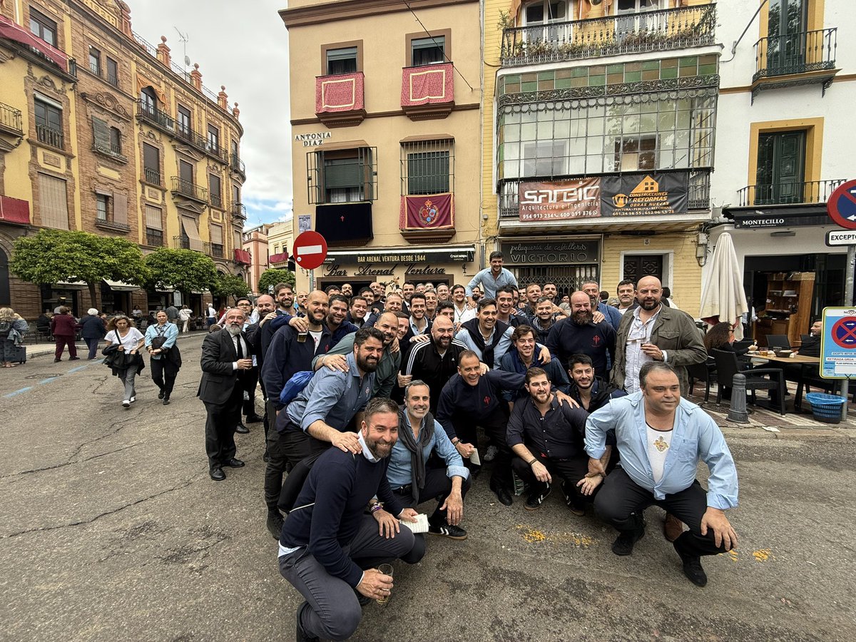 ArenalVentura's tweet photo. ¡Territorio Carretero!🥰🥰 #YoSoydelVentura #YoSoydelaCarreteria #YoSoydelacallevarflora https://t.co/zXfoHxc9xS