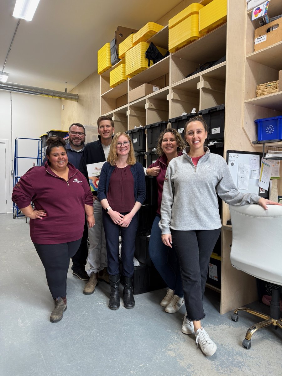 truenorthlog's tweet image. Recently, we had the pleasure of helping the amazing volunteers of Food4Kids Muskoka pack 350 bags for children in need. Want to make a difference too? Visit food4kidsmuskoka.ca to see how you can help.

#Food4KidsMuskoka #WeekendsWithoutHunger #CommunitySupport #Food4Kids