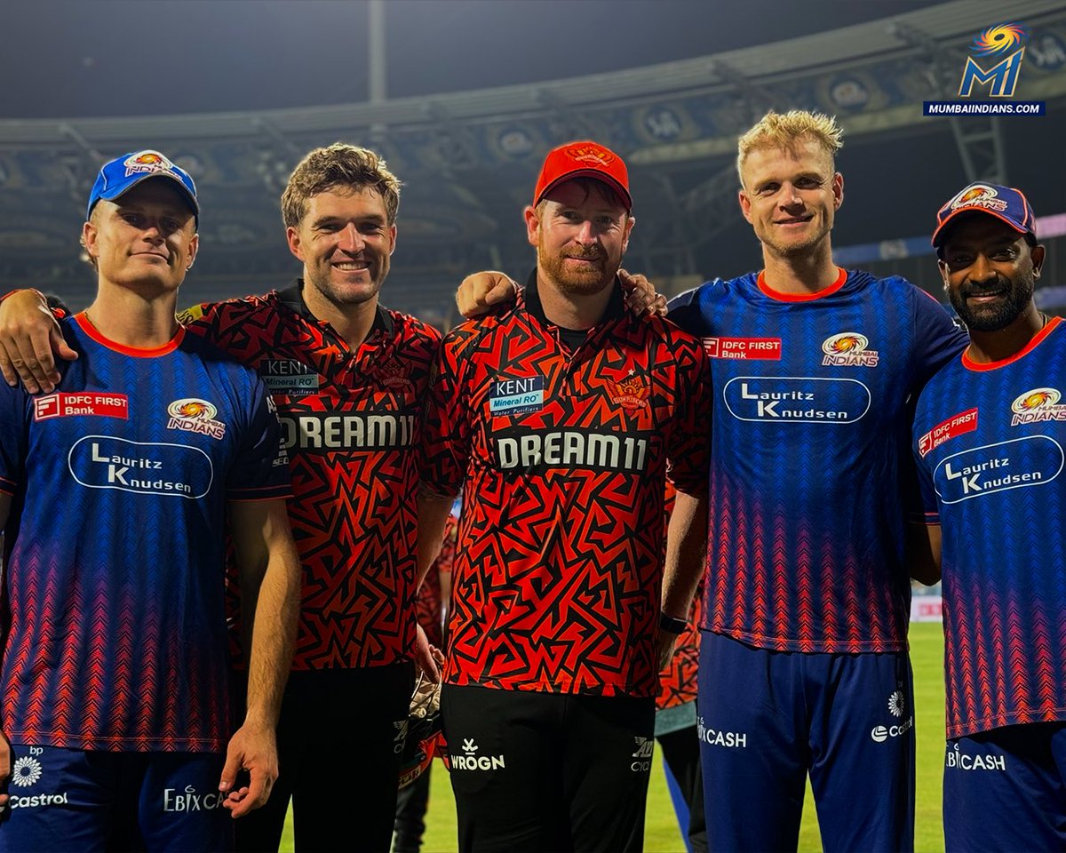 📸 A frame filled with 𝗣𝗥𝗢𝗧𝗘𝗔 𝗣𝗢𝗪𝗘𝗥 💪🇿🇦

#MumbaiIndians #PlayLikeMumbai #TATAIPL #MIvSRH