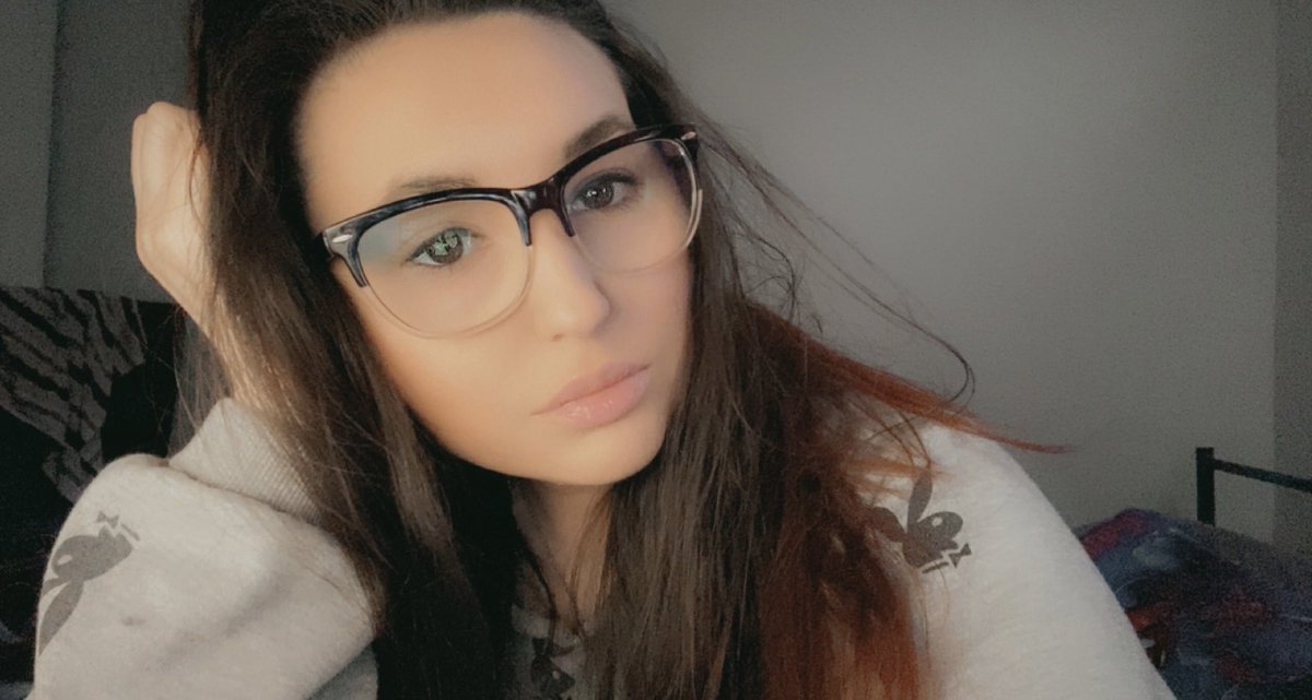 Since it’s Easter weekend, had to put on the bunny hoodie 🐰