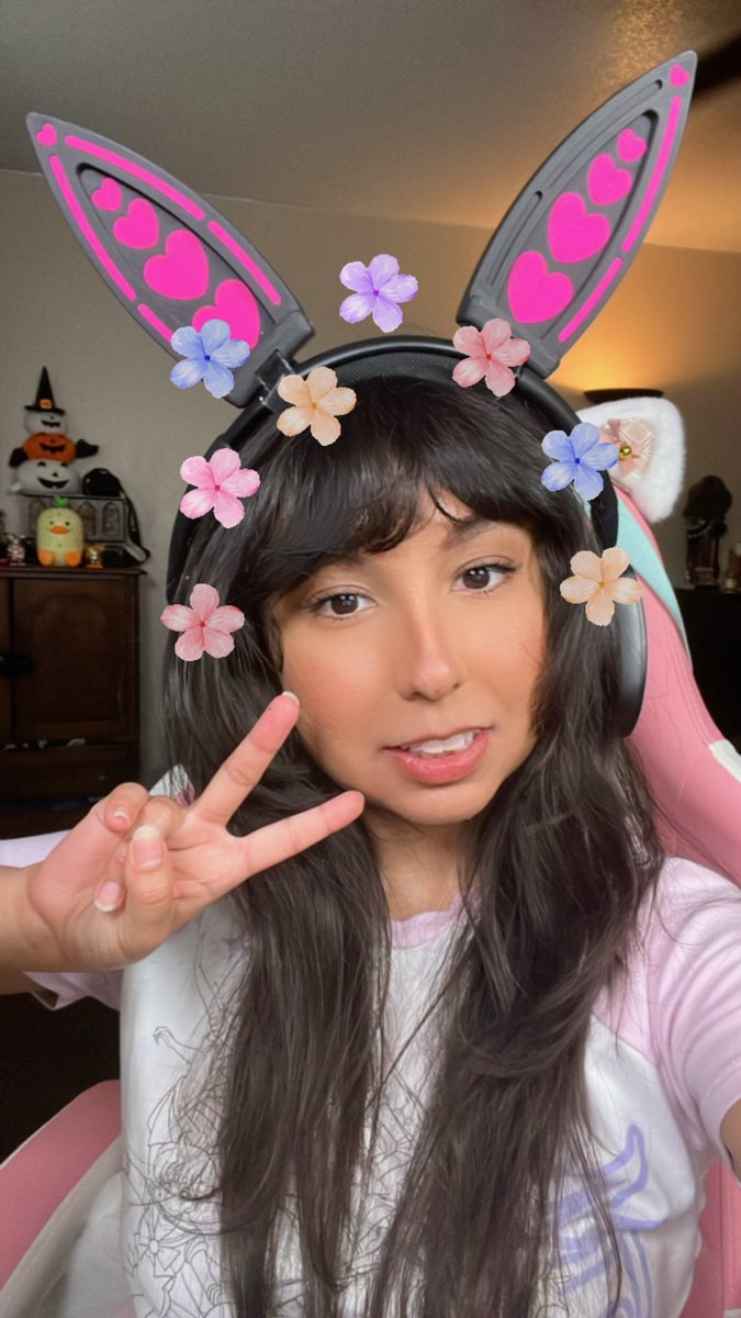 TinyTirzah tweet media