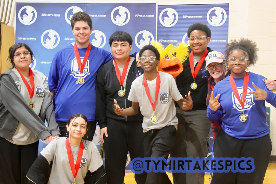 sohbarrows's tweet photo. 🎉 Help us get to OOTM World Finals! 🌍✈️
Carteret is headed to Michigan to rep on the WORLD stage—but we need your help to get there! 💪
Let’s make this unforgettable experience possible! 🙌
💙 Donate + Share!
https://t.co/HLql5ONohh https://t.co/eTgOnji21R