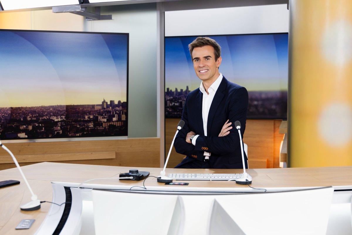 #audiences

Deuxième meilleure score de l'année hier pour la matinale de #franceinfo canal 27 présentée par <a href="/jbmarteau/">Jean-Baptiste Marteau</a> 

🟡120 000 TVSP en moyenne
🟡5,3% de PdA

A retrouver sur france.tv