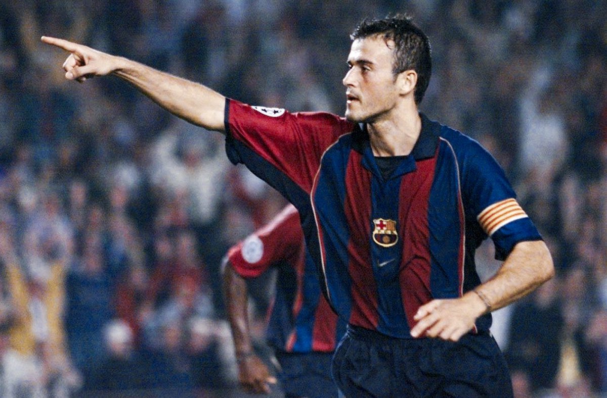 Barca_Buzz's tweet image. 📊| What may be a rare occurrence in football. Four teams in UCL Semi Finals, three managers with the Barca link.
- Hansi Flick, current Barcelona manager
- Luis Enrique, former Barcelona Captain and Treble Winning Manager
- Mikel Arteta, former La Masia graduate