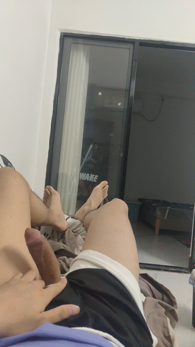 GuiHun1069's tweet photo. 东莞东城附近有没有男初或者男高，dd我 https://t.co/xM2rsEUQcc