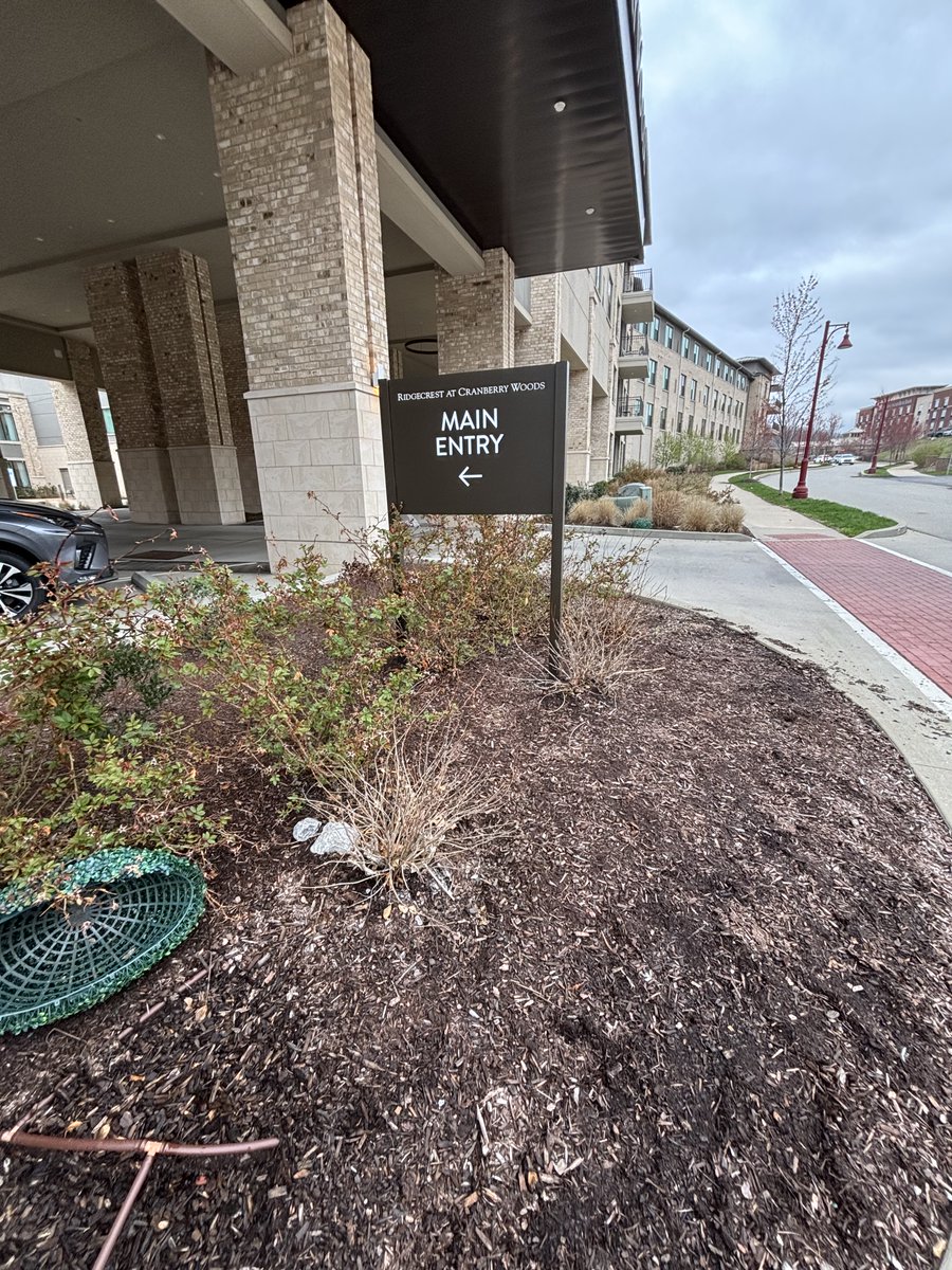 SparkSigns's tweet image. Wrapping up our Ridgecrest series with wayfinding signs designed to guide residents, staff, and visitors with ease across the campus.

Need better navigation at your facility? Visit sparksigns.com

#spark #sparksigns #wayfindingsigns #seniorlivingsigns #customsignage