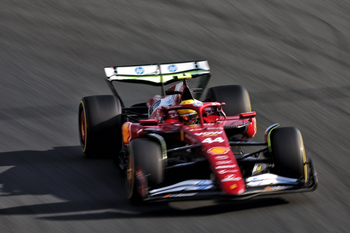 The track action is well underway in Jeddah! #F1 #SaudiArabianGP