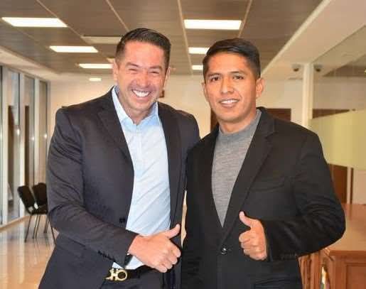 #deÚltimo
#AndrónicoRodríguez aceptó ser #candidato con el Movimiento Tercer Sistema #MTS junto a #MarioCronelbold. La información fue confirmada a El Deber por fuentes allegadas al presidente de la Cámara de Senadores. La próxima semana oficializarán su candidatura.