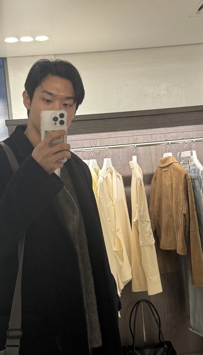 Desorry0312's tweet photo. 아 손정혁 보고시품ㅜㅜ https://t.co/3irQEu6jgt