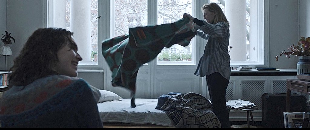 heaven4eve's tweet photo. this scene was so fanfic coded tho https://t.co/2bsNHp37Ya