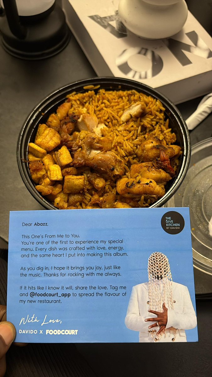 abazwhyllzz's tweet photo. Davido said I should use this food to listen to his 5️⃣ive album😫😍 I love you @davido ❤️❤️

Thank you @foodcourt_app ❤️ https://t.co/EXbdleIaf3