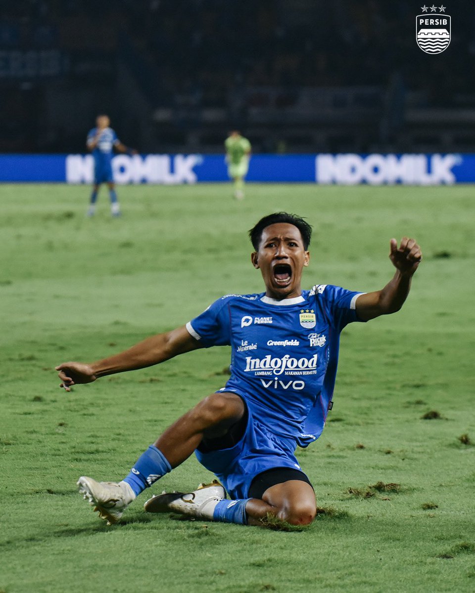 UtdIndonesiaBDG's tweet photo. Hadirin di Jumat yang berbahagia ini 🤙 https://t.co/eZPB63Q0Wg
