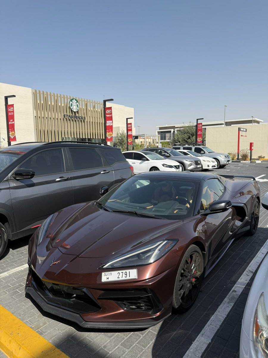 moessihrt's tweet image. Corvette C8 Stingray 3Lt for sale.
Serious buyers only

$65.000 asking price
40.000kms on the meter

clean title
NO LOWBALL OFFERS!!