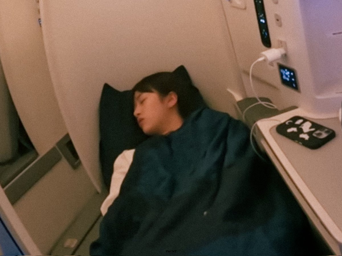 Yujin (@yujinrr) on Twitter photo 