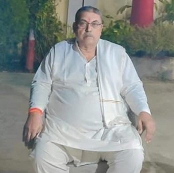 Abhinav Rai AAP (@aapabhinav) on Twitter photo शोक संदेश!
मेरी धर्मपत्नी श्रीमती <a href="/AapsaritaSingh/">Sarita Singh</a> जी के पिता जी श्री अवधेश सिंह जी का आज देहांत हो गया।
परमपिता परमेश्वर आपकी पुण्य आत्मा को अपने श्री चरणों में स्थान दें।
आपकी यादें हमेशा मेरे साथ रहेंगी आपका प्रेम, स्नेह, आशीर्वाद और मार्गदर्शन हमें हमेशा आपकी याद दिलाएगी। शोक संदेश!
मेरी धर्मपत्नी श्रीमती <a href="/AapsaritaSingh/">Sarita Singh</a> जी के पिता जी श्री अवधेश सिंह जी का आज देहांत हो गया।
परमपिता परमेश्वर आपकी पुण्य आत्मा को अपने श्री चरणों में स्थान दें।
आपकी यादें हमेशा मेरे साथ रहेंगी आपका प्रेम, स्नेह, आशीर्वाद और मार्गदर्शन हमें हमेशा आपकी याद दिलाएगी।