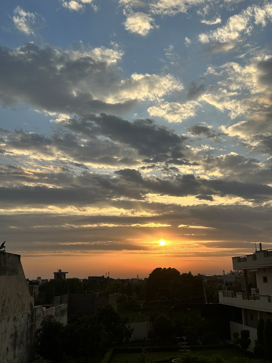 ਪਿਊਸ਼ ਸ਼ਰਮਾ Peyushh Sharmaa tweet media