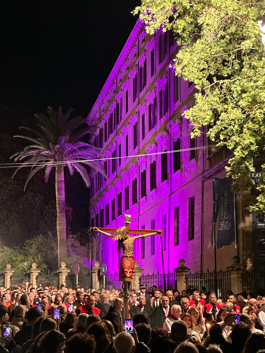 🤐 Ya que el 𝐜𝐥𝐮𝐛 no lo hace, lo hacemos nosotros por el 𝐦𝐚𝐥𝐥𝐨𝐫𝐪𝐮𝐢𝐧𝐢𝐬𝐦𝐨

✝️ Desde 𝐒𝐞𝐜𝐜𝐢𝐨́𝐧 𝐀.𝐀. queremos desearos que paséis una buena 𝐒𝐞𝐦𝐚𝐧𝐚 𝐒𝐚𝐧𝐭𝐚

❤️‍🩹 Orgullosos de nuestras tradiciones y nuestra fe