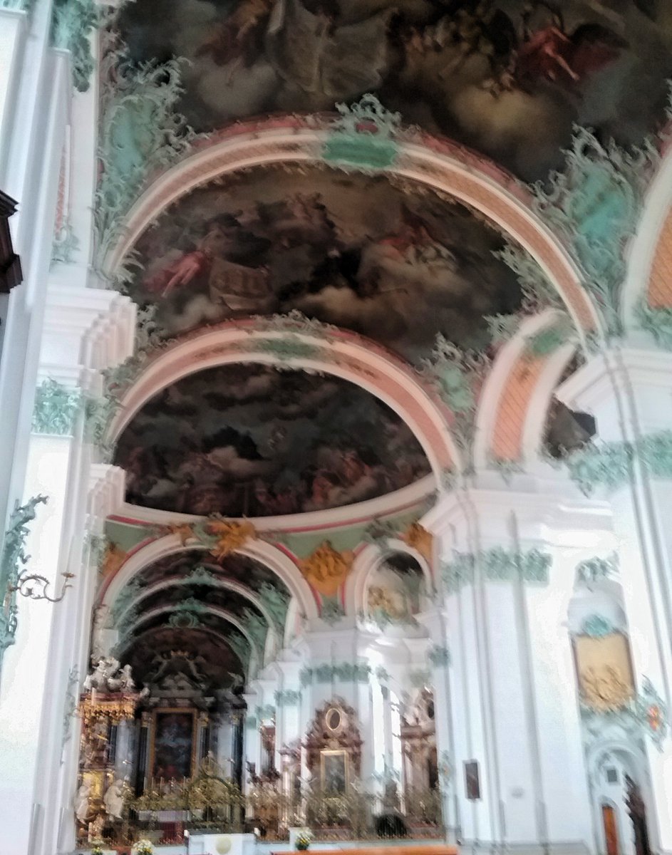 FlyingFlying62's tweet photo. #WorldHeritageDay #April18th  #icomos #DíaInternacionalMonumentosYSitios #18Abril  En #Helvetia tenemos algunos estupendísimos. #WorldHeritageSwitzerland Abadía de #StGallen #Schweiz https://t.co/HfSfRfb9sF