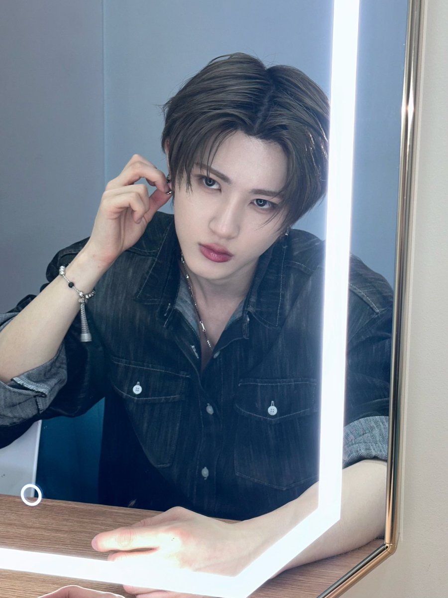 [#리오] 

주말 lets go ☑️

#XODIAC #소디엑 #LEO #리오