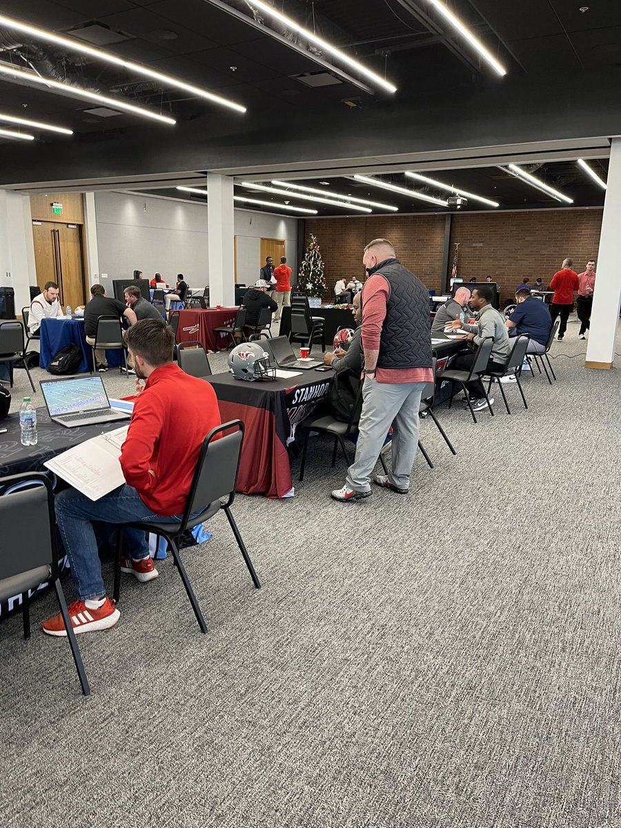 Coach James (@coachjamesvh) on Twitter photo 🚨High School/College Coaches🚨
The Recruiting Expo is next week! Don’t miss out!
Location📍: Vestavia Hills Civic Center
Date🗓️: 4/23/25
Time⌚️: 9:00AM- 12:00PM
DM myself or <a href="/CoachTullo/">Landry Tullo</a> to reserve a spot! 🚨High School/College Coaches🚨
The Recruiting Expo is next week! Don’t miss out!
Location📍: Vestavia Hills Civic Center
Date🗓️: 4/23/25
Time⌚️: 9:00AM- 12:00PM
DM myself or <a href="/CoachTullo/">Landry Tullo</a> to reserve a spot!