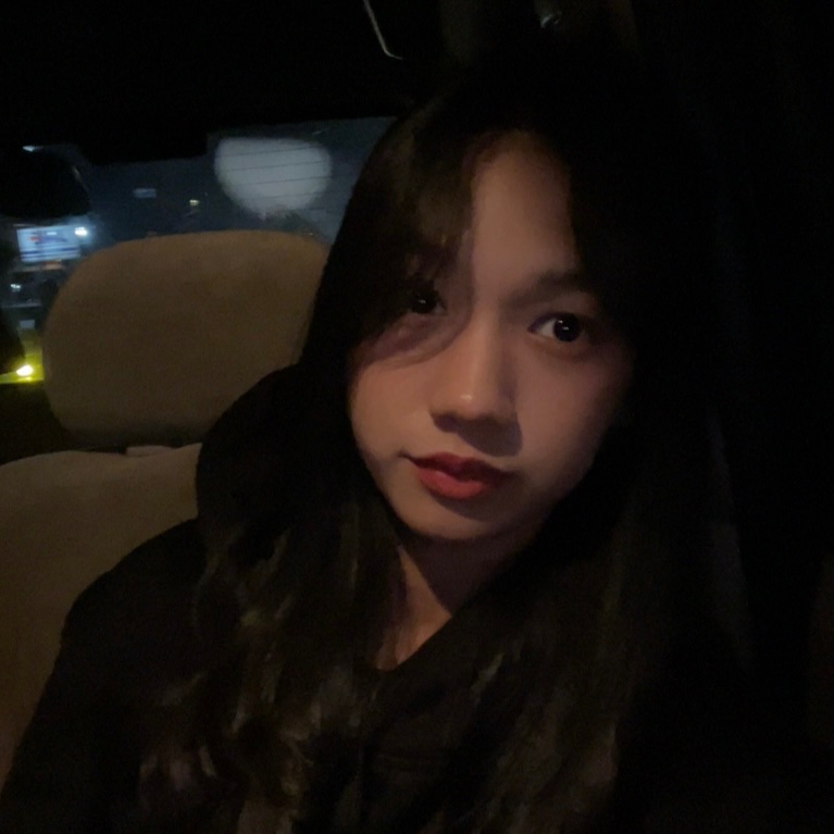 Ekin_JKT48's tweet photo. selamat #Ekinyoubi https://t.co/QEfMjk0ymM