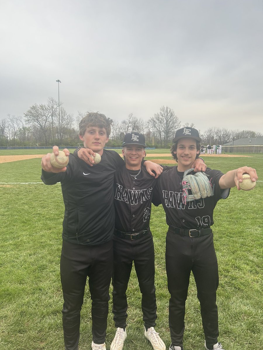 A big night for some of our new faces. 

Brayden Pfohl got his first Varsity strikeout (5 Ks)

Carter Egloff with his first RBI

Liam Nolte with his first Hit

Congrats and many more to come