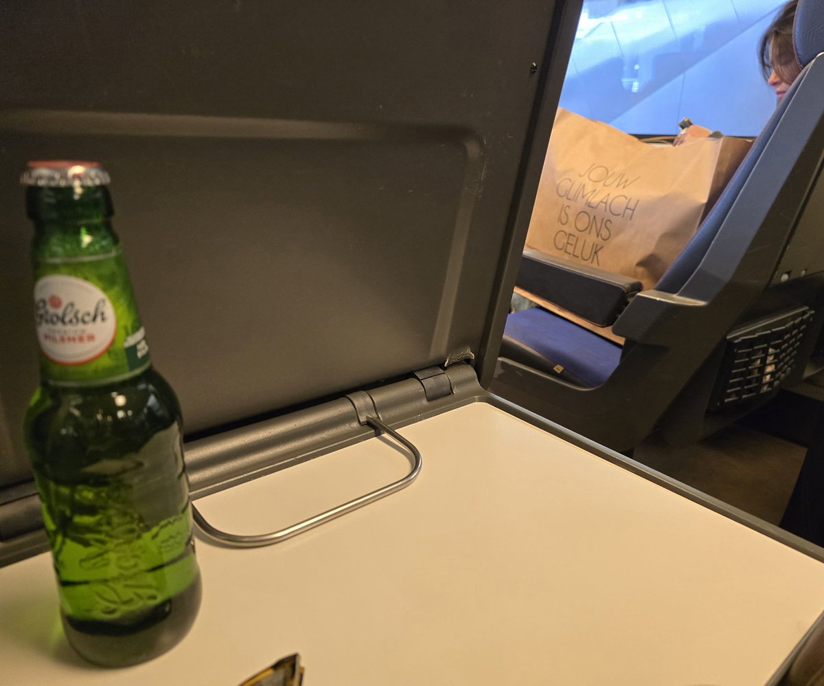 widtvoet tweet media