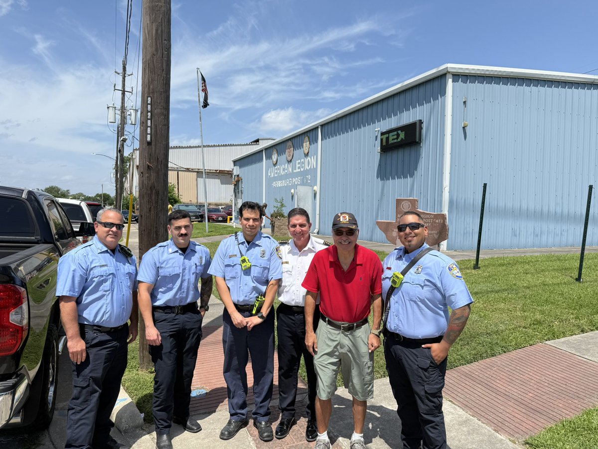 HFDChiefMunoz's tweet image. On this Good Friday, I stopped by a fish fry at the American Legion Hall Harrisburg Post #472 to spend time with our veterans and retired firefighters. I am proud to find friends among these brave men and women.