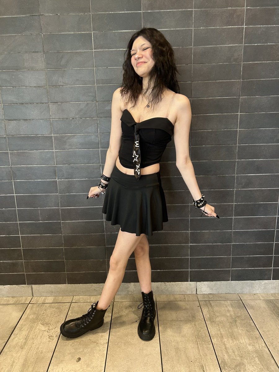 jaz 🦴 tweet media