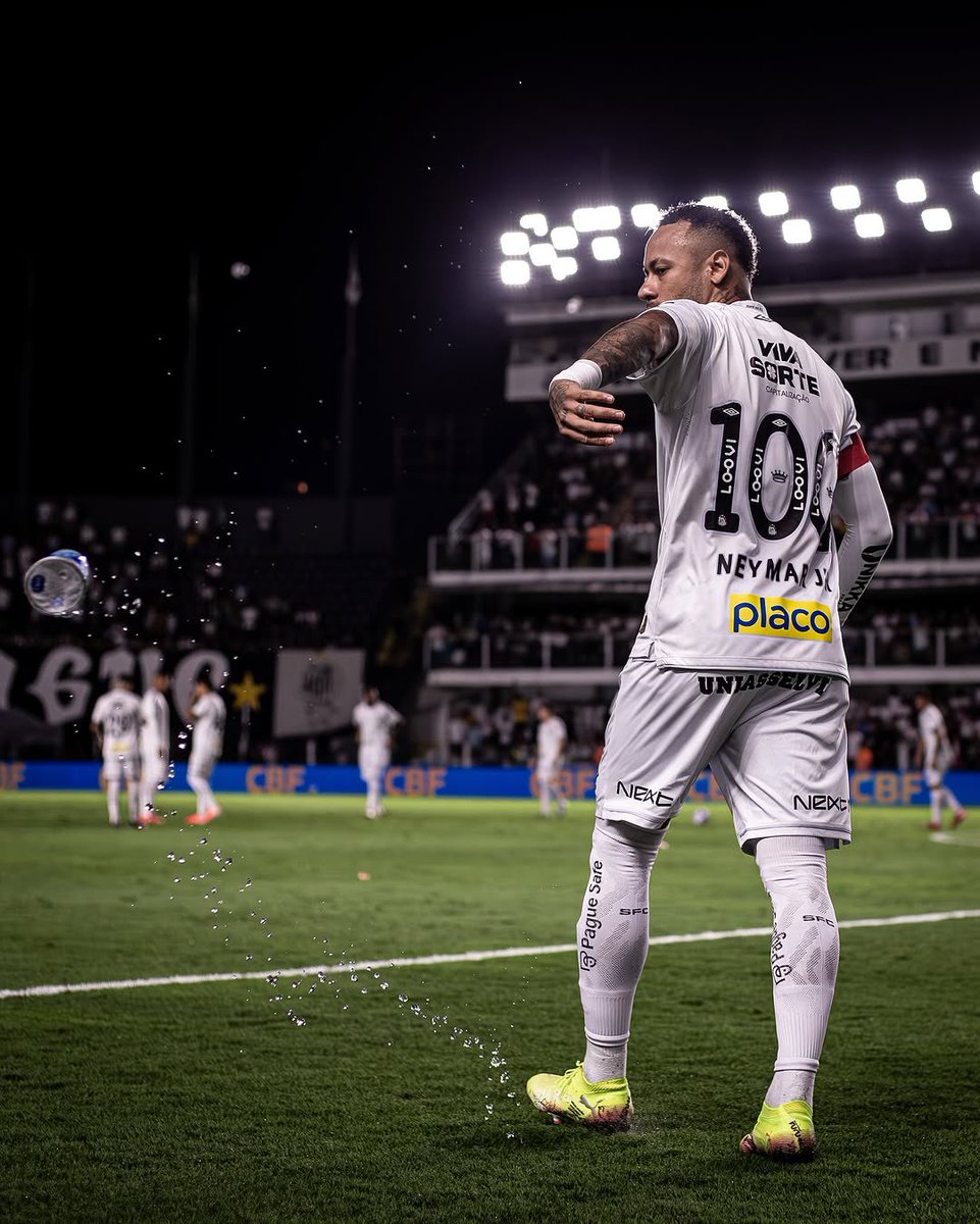 TeamNey10's tweet photo. ᴳᴼᴬᵀ https://t.co/O8LcUrw1qb