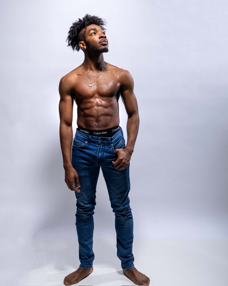 Gay Nerdy tweet media